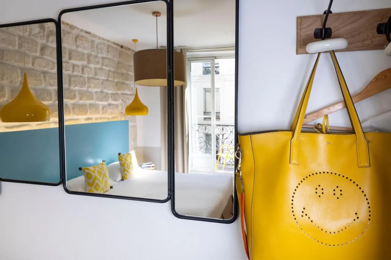 Le Regent Montmartre By Hiphophostels Albergue