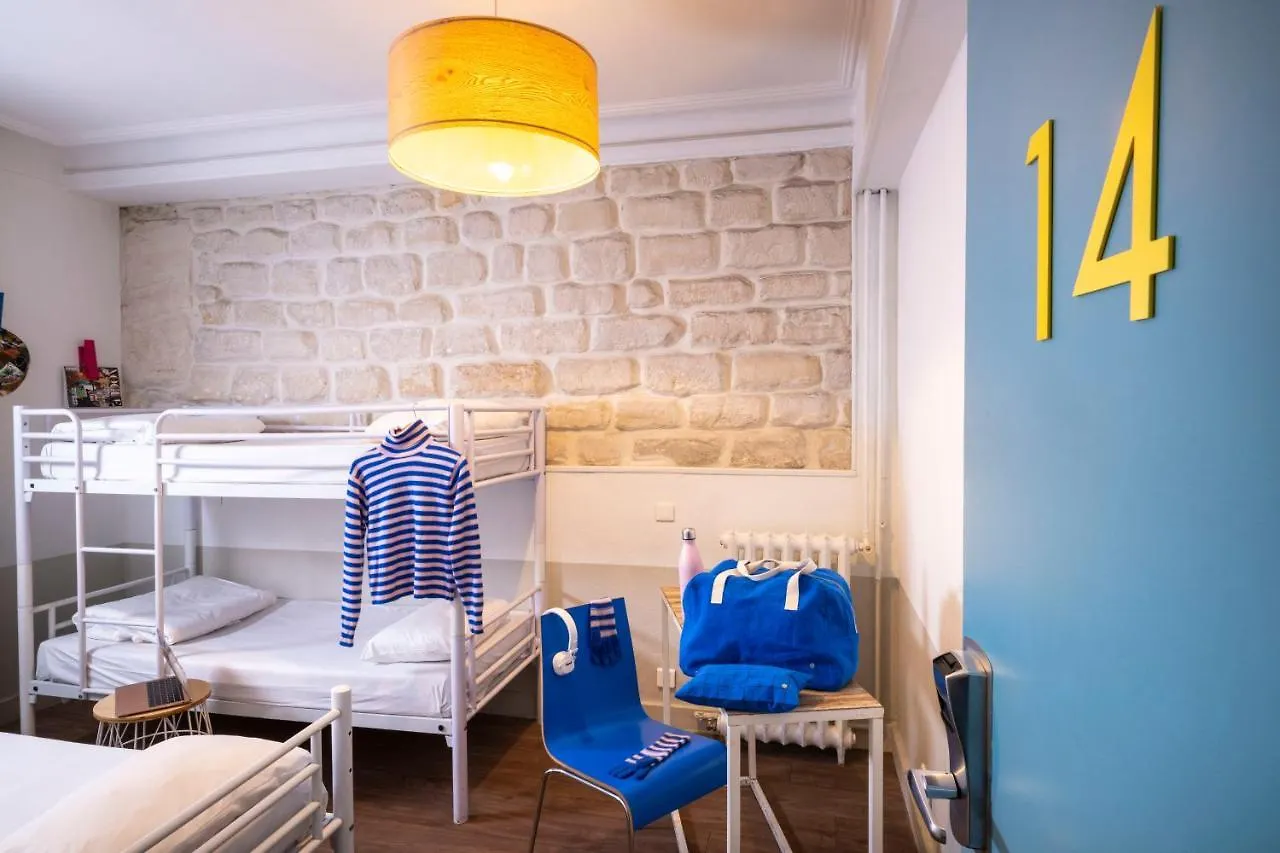 Le Regent Montmartre By Hiphophostels Albergue Paris