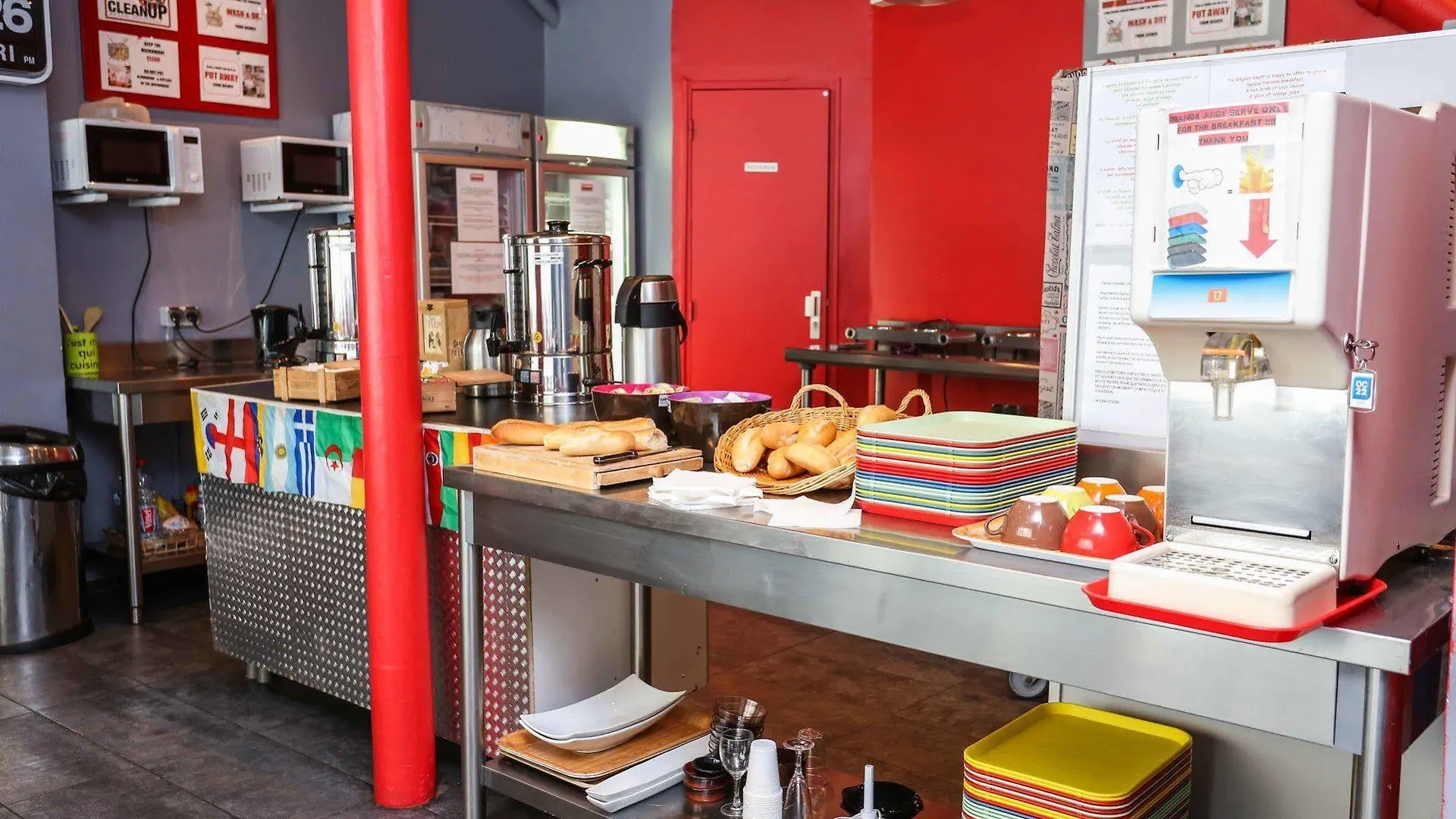 Albergue Le Regent Montmartre By Hiphophostels Paris